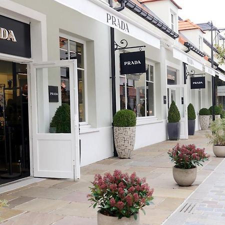 Superbe Villa Au Pied De Disneyland Et Val D'Europe Serris Exterior foto