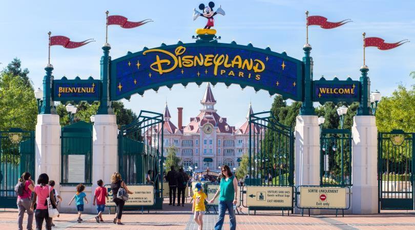 Superbe Villa Au Pied De Disneyland Et Val D'Europe Serris Exterior foto